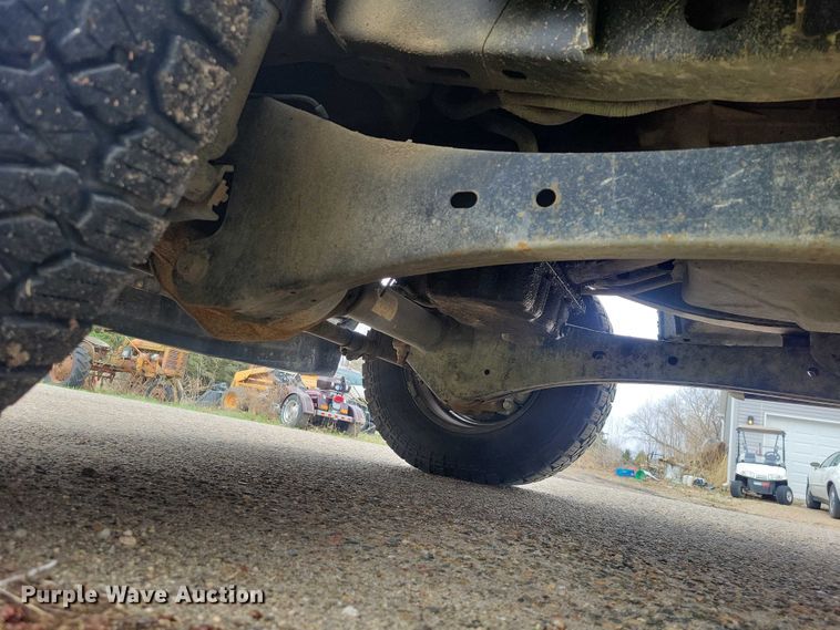 image for item NK9968 2018 Ford F250 Super Duty XL Crew Cab flatbed pickup truck