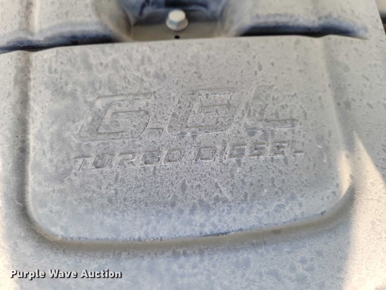 image for item NK9989 2011 Chevrolet Silverado 3500HD pickup truck cab and chassis