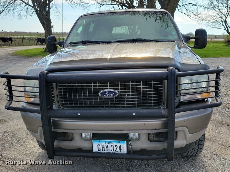 image for item NK9996 2003 Ford Excursion SUV