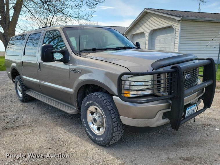 image for item NK9996 2003 Ford Excursion SUV