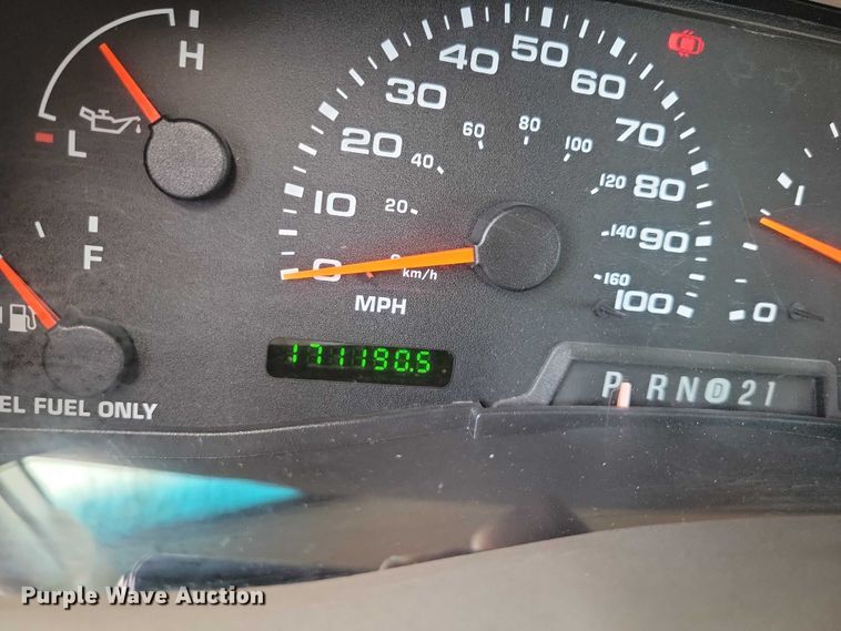image for item NK9996 2003 Ford Excursion SUV