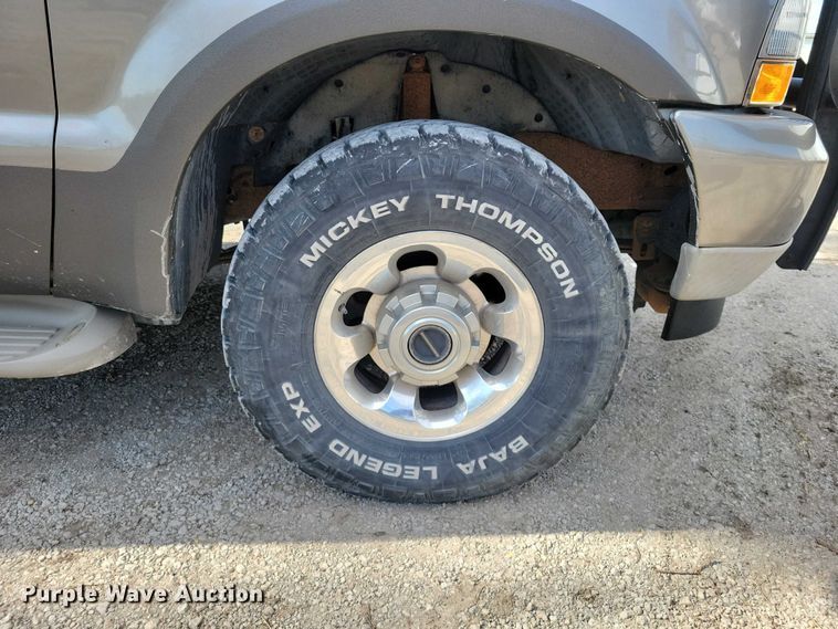 image for item NK9996 2003 Ford Excursion SUV