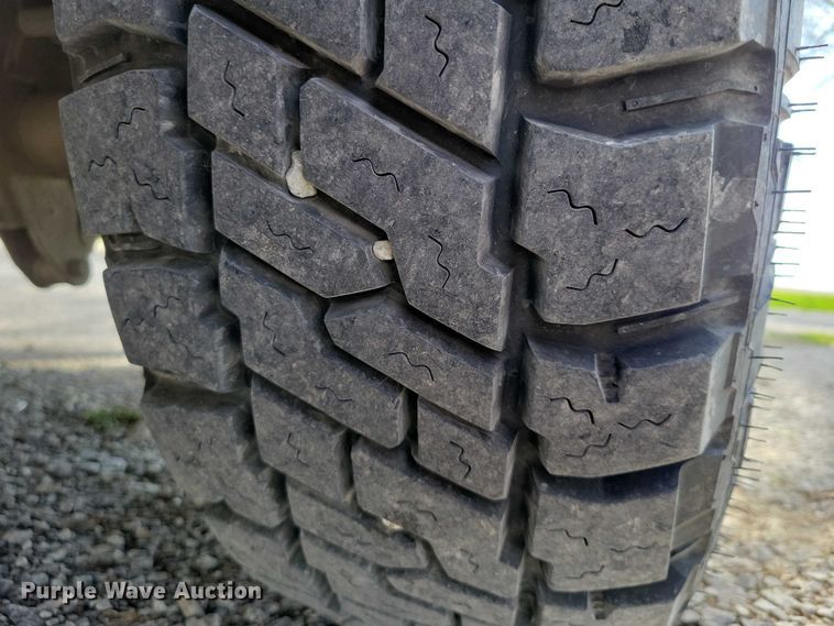 image for item NK9996 2003 Ford Excursion SUV