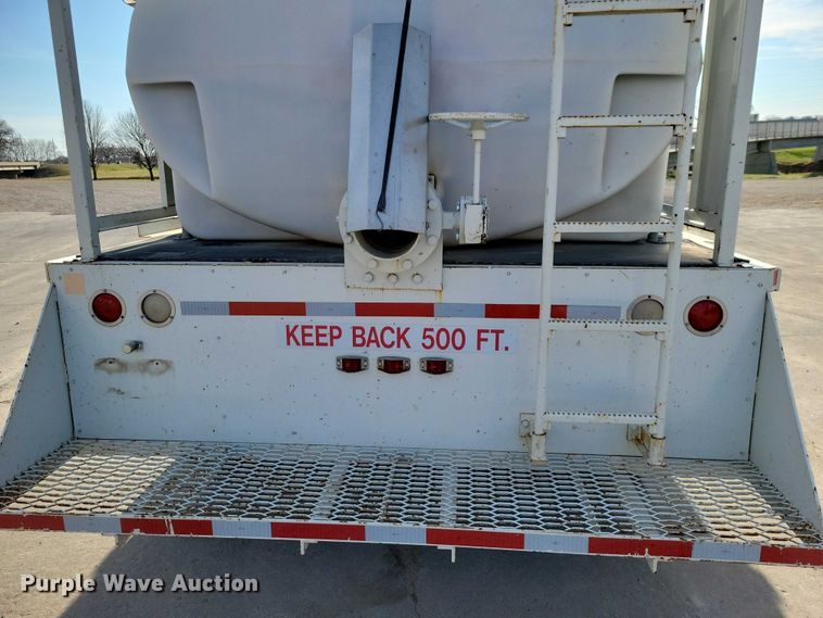 image for item NK9999 1992 Chevrolet  Kodiak water truck