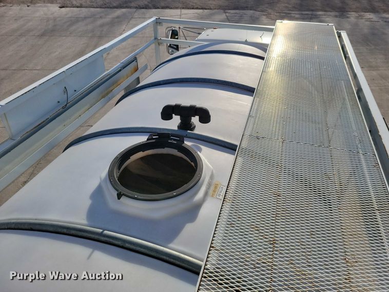 image for item NK9999 1992 Chevrolet  Kodiak water truck