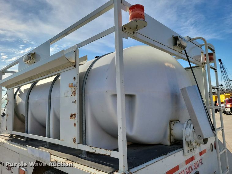 image for item NK9999 1992 Chevrolet  Kodiak water truck