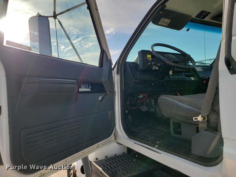 image for item NK9999 1992 Chevrolet  Kodiak water truck