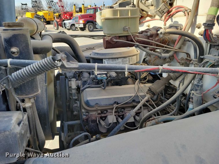 image for item NK9999 1992 Chevrolet  Kodiak water truck