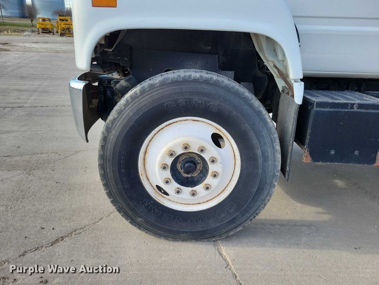 image for item NK9999 1992 Chevrolet  Kodiak water truck