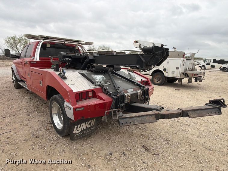 image for item YA2466 2021 RAM 5500 Crew Cab tow truck