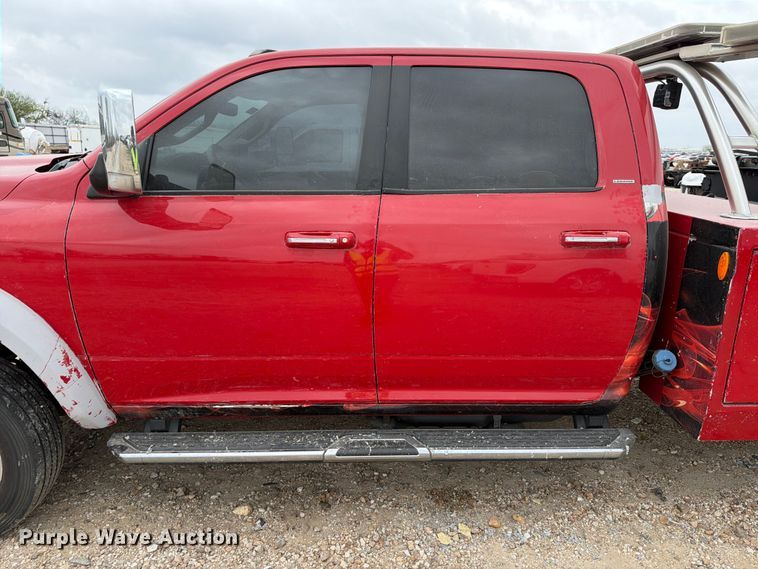 image for item YA2466 2021 RAM 5500 Crew Cab tow truck