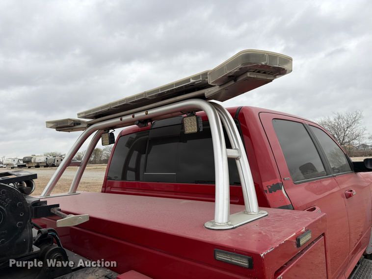 image for item YA2466 2021 RAM 5500 Crew Cab tow truck