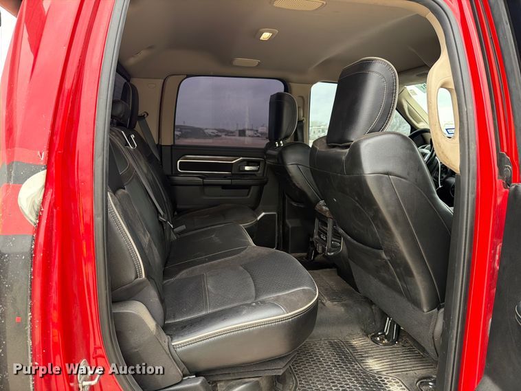 image for item YA2466 2021 RAM 5500 Crew Cab tow truck