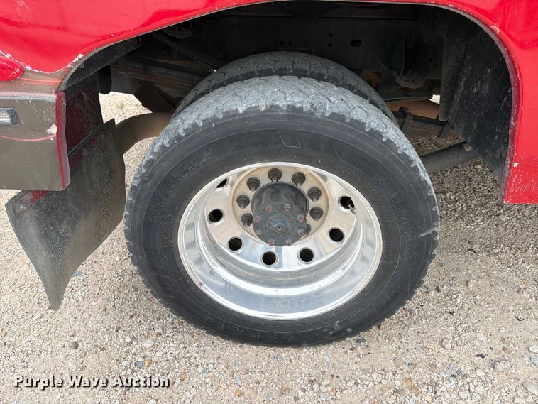 image for item YA2466 2021 RAM 5500 Crew Cab tow truck