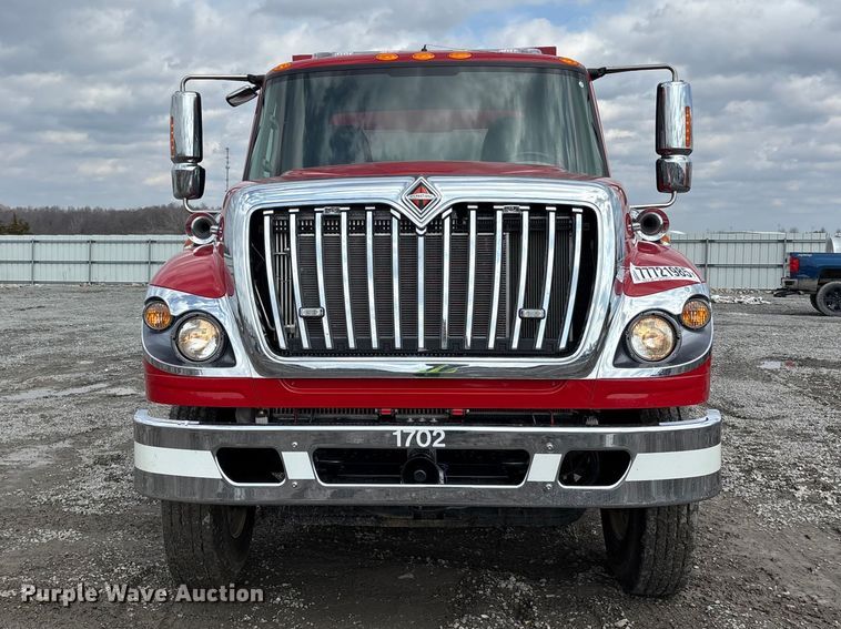 image for item YA2648 2015 International 7400 tanker fire truck