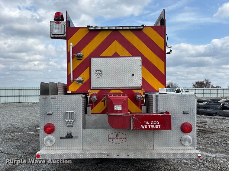 image for item YA2648 2015 International 7400 tanker fire truck