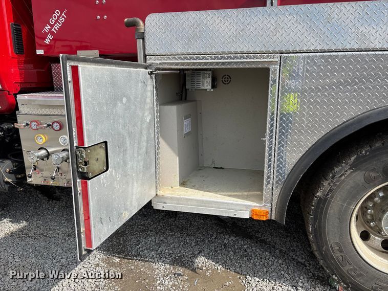 image for item YA2648 2015 International 7400 tanker fire truck