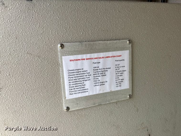 image for item YA2648 2015 International 7400 tanker fire truck