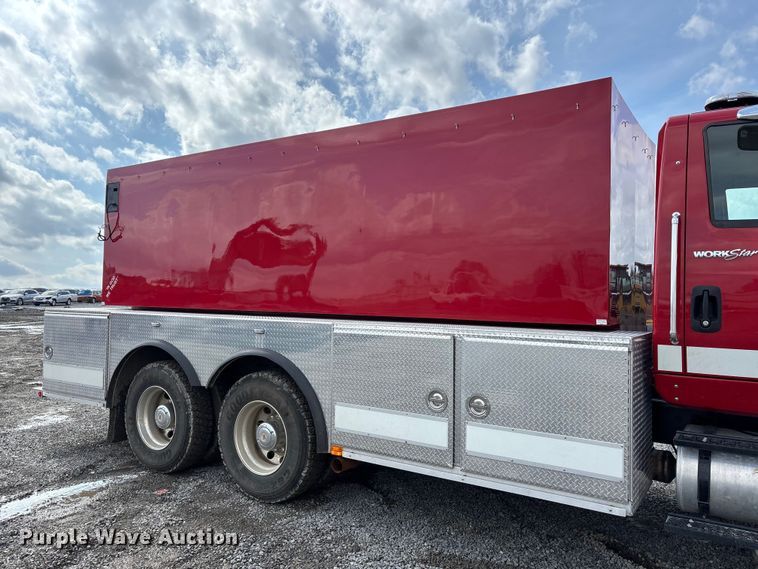 image for item YA2648 2015 International 7400 tanker fire truck