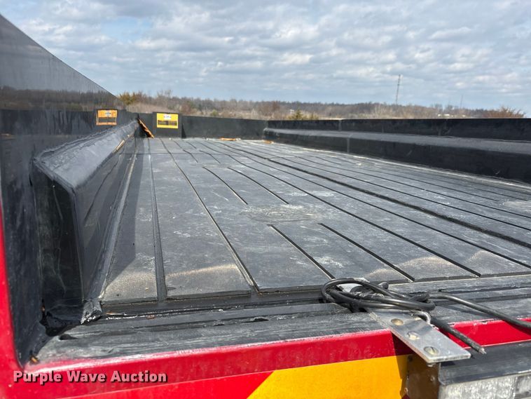 image for item YA2648 2015 International 7400 tanker fire truck