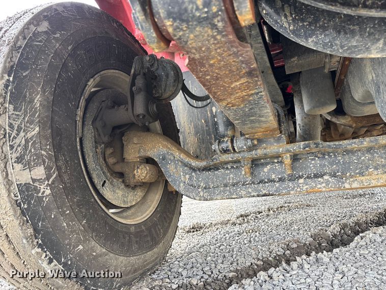 image for item YA2648 2015 International 7400 tanker fire truck