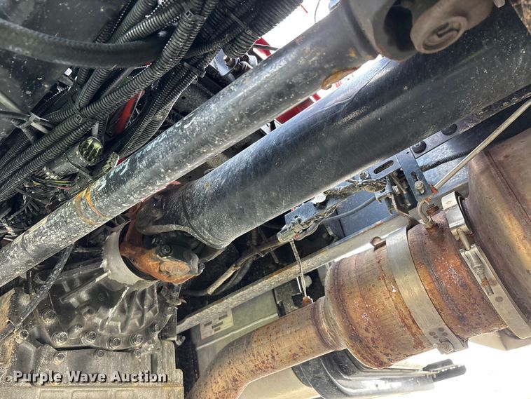 image for item YA2648 2015 International 7400 tanker fire truck