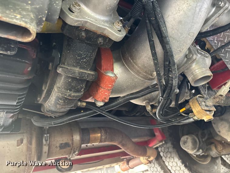 image for item YA2648 2015 International 7400 tanker fire truck