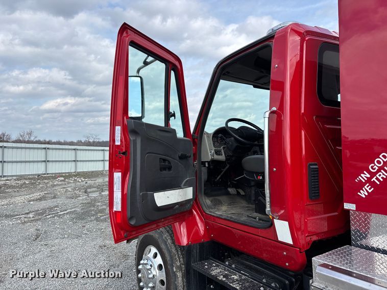 image for item YA2648 2015 International 7400 tanker fire truck