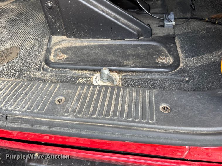 image for item YA2648 2015 International 7400 tanker fire truck