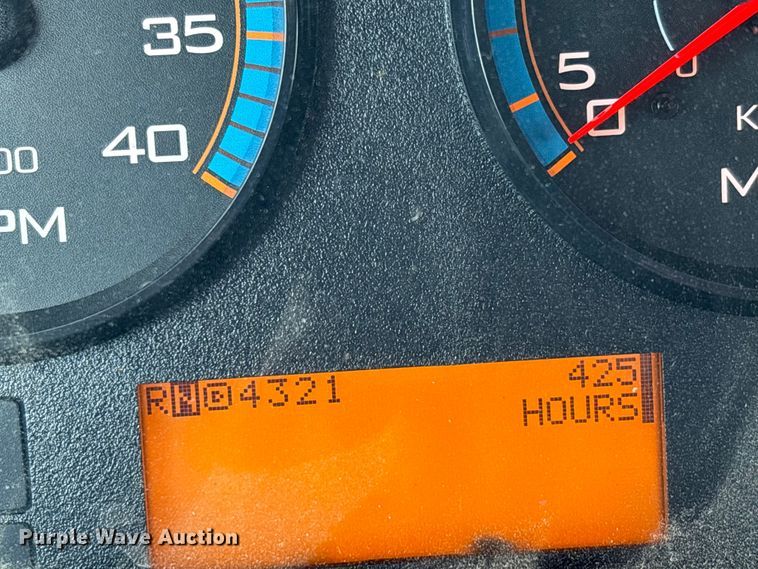 image for item YA2648 2015 International 7400 tanker fire truck