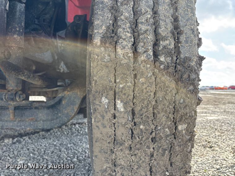 image for item YA2648 2015 International 7400 tanker fire truck