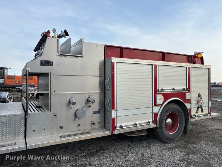 image for item YA2649 1992 Spartan Gladiator pumper fire truck