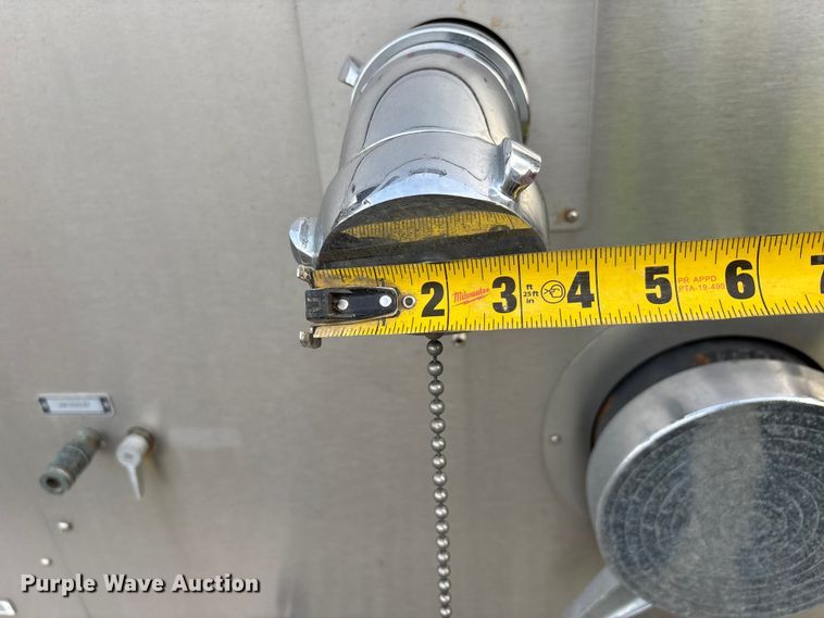 image for item YA2649 1992 Spartan Gladiator pumper fire truck