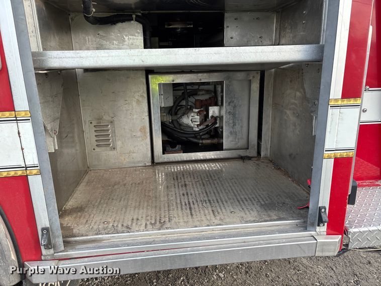 image for item YA2649 1992 Spartan Gladiator pumper fire truck