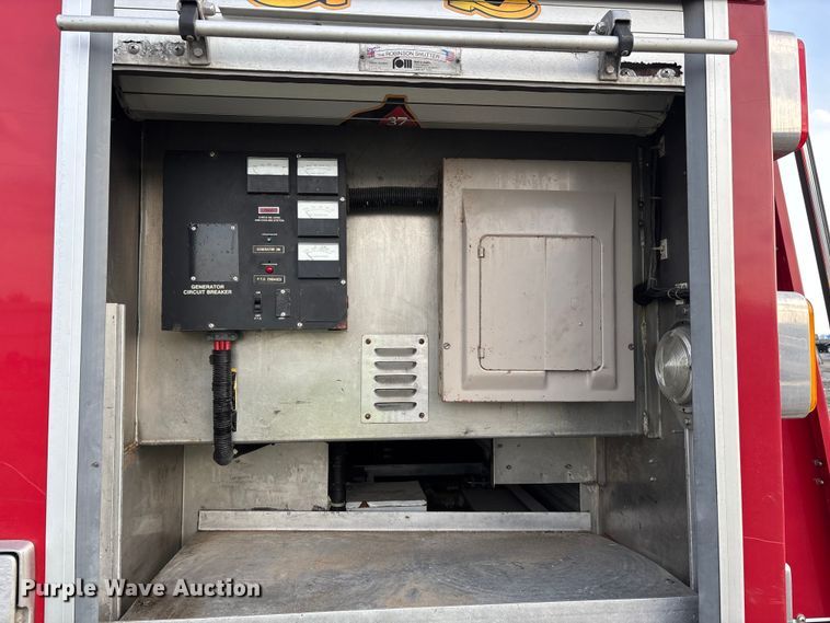 image for item YA2649 1992 Spartan Gladiator pumper fire truck