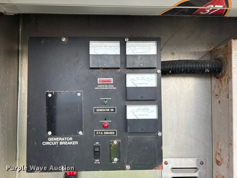 image for item YA2649 1992 Spartan Gladiator pumper fire truck