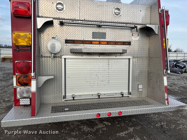 image for item YA2649 1992 Spartan Gladiator pumper fire truck