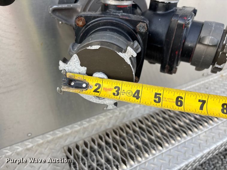 image for item YA2649 1992 Spartan Gladiator pumper fire truck