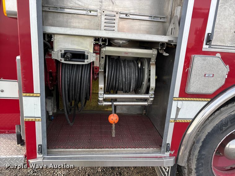 image for item YA2649 1992 Spartan Gladiator pumper fire truck