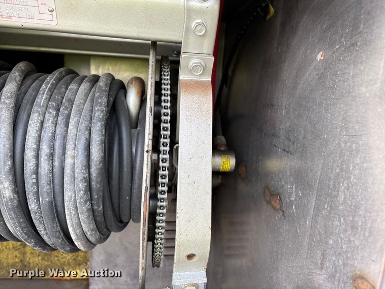 image for item YA2649 1992 Spartan Gladiator pumper fire truck