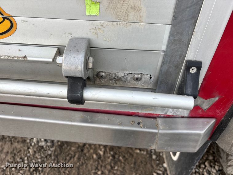 image for item YA2649 1992 Spartan Gladiator pumper fire truck