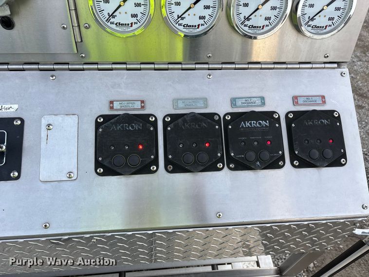 image for item YA2649 1992 Spartan Gladiator pumper fire truck