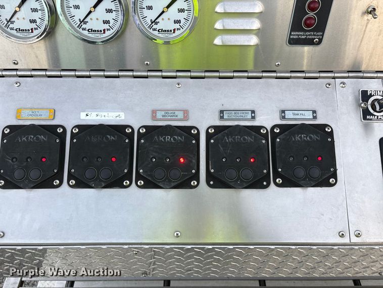 image for item YA2649 1992 Spartan Gladiator pumper fire truck