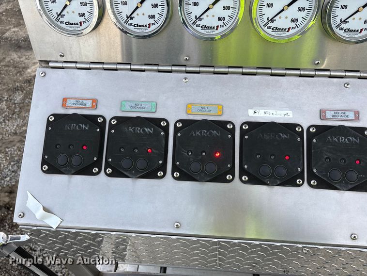 image for item YA2649 1992 Spartan Gladiator pumper fire truck