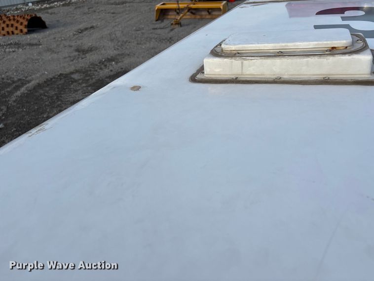 image for item YA2649 1992 Spartan Gladiator pumper fire truck