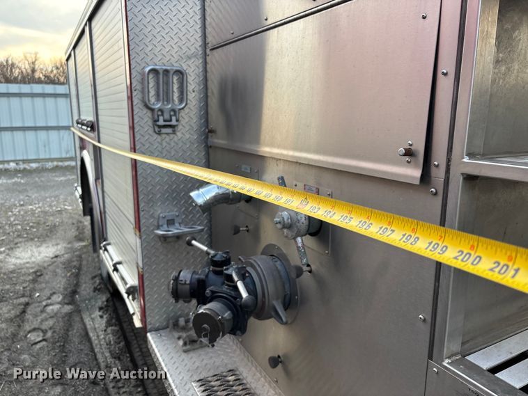 image for item YA2649 1992 Spartan Gladiator pumper fire truck