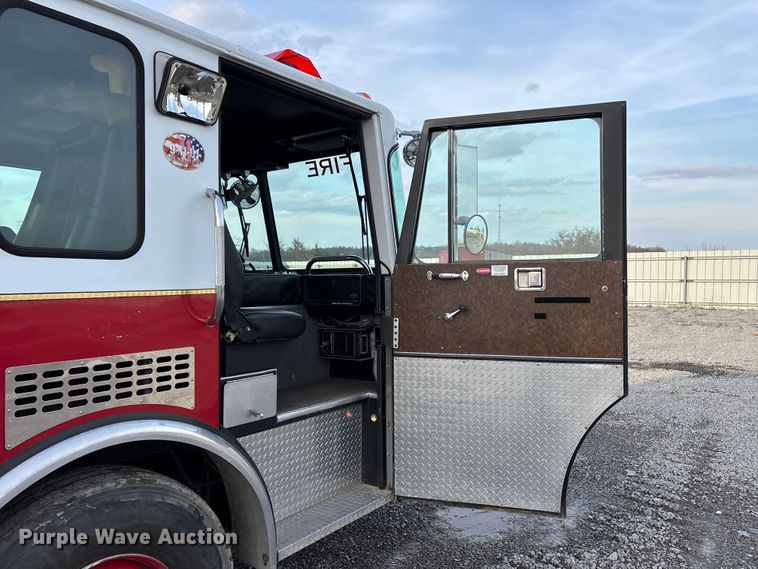 image for item YA2649 1992 Spartan Gladiator pumper fire truck