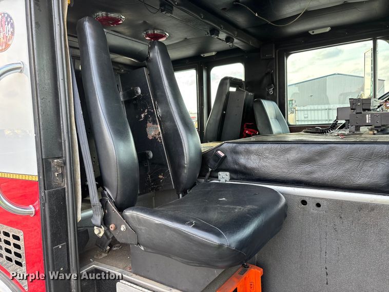 image for item YA2649 1992 Spartan Gladiator pumper fire truck