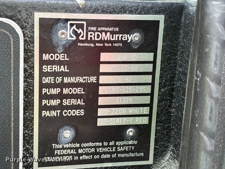 image for item YA2649 1992 Spartan Gladiator pumper fire truck