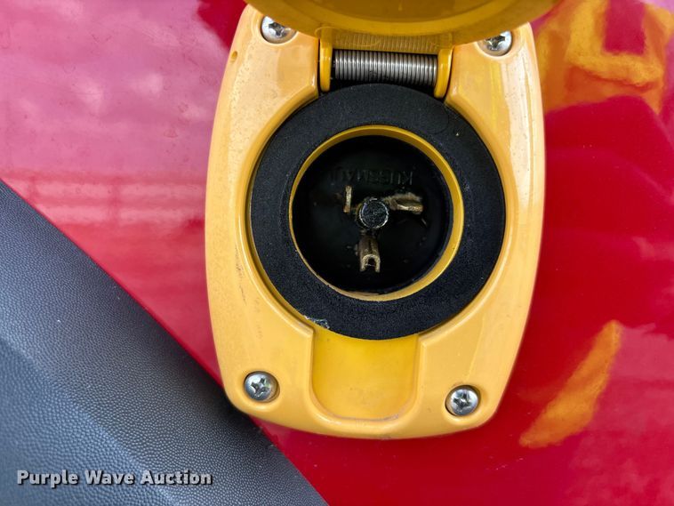 image for item YA2650 2012 Ford F550 Super Duty Crew Cab rescue vehicle